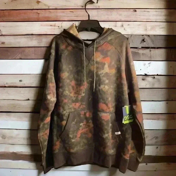 DSG Other - Dick’s Sporting Goods DSG New With Tags men’s size small camo hoodie.